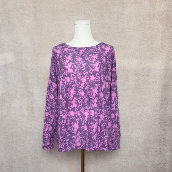 Dear Scarlett Tops - Dear Scarlett Cozy & Comfortable Elegant Floral Long Sleeve Top in Pink & Purple